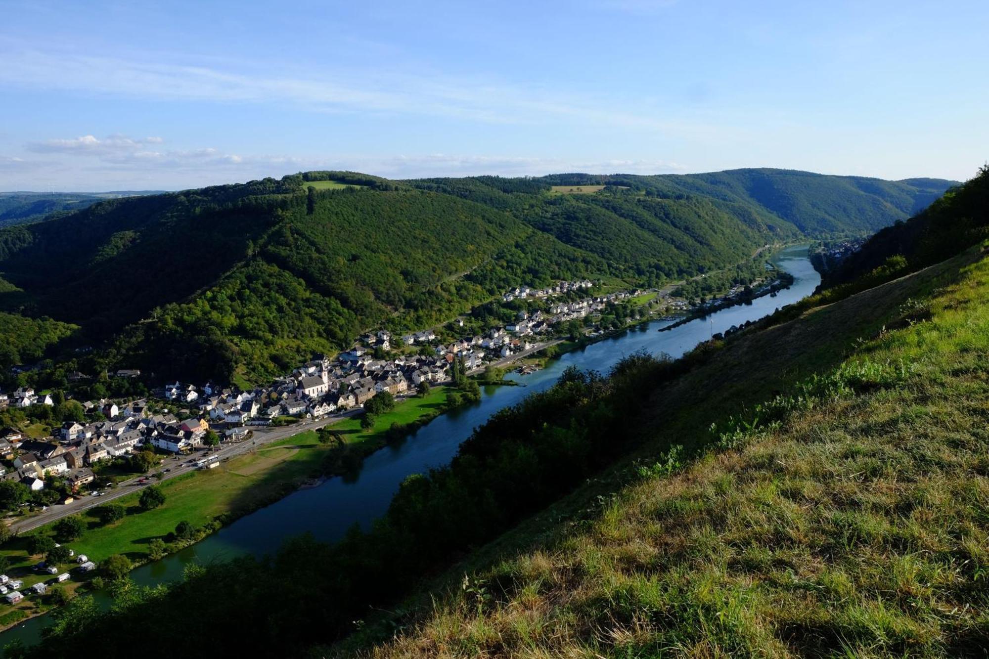 Ferienwohnung-Zum-Kueppchen Münstermaifeld Buitenkant foto